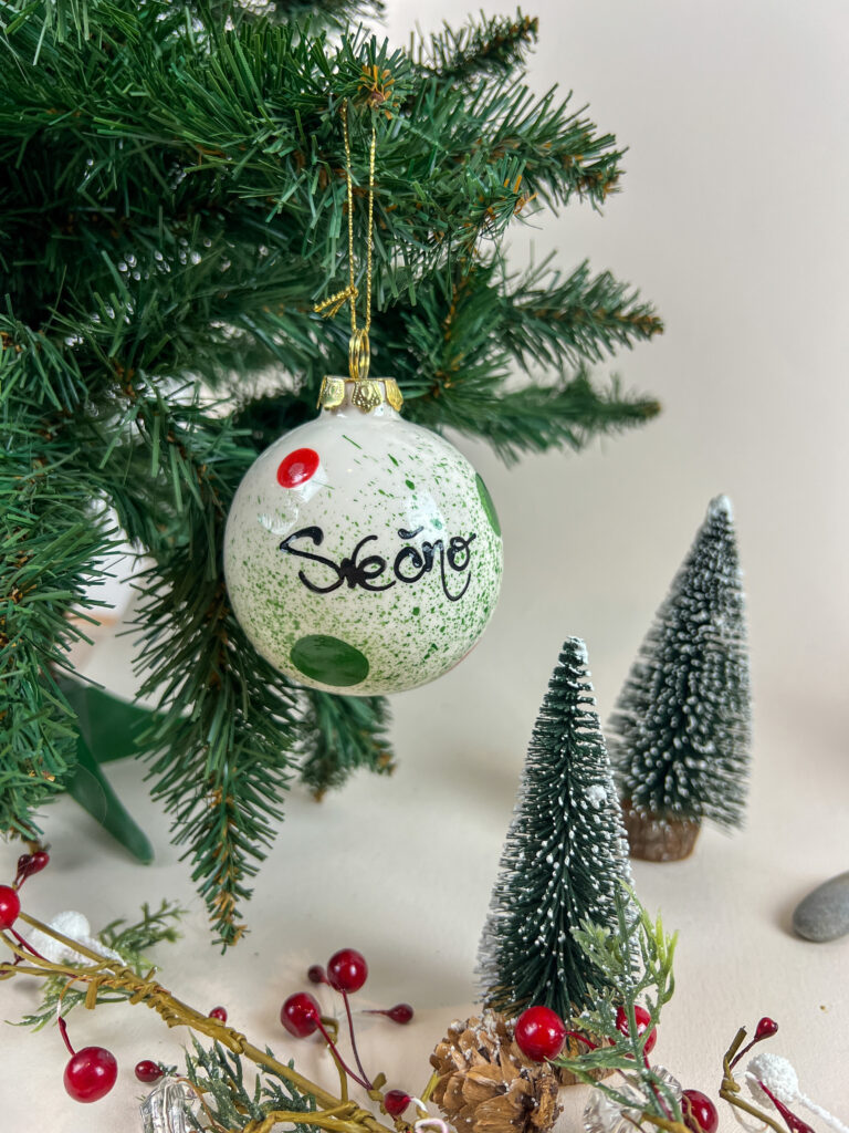 Personaliziran obesek za smreko (S) - Božične pike