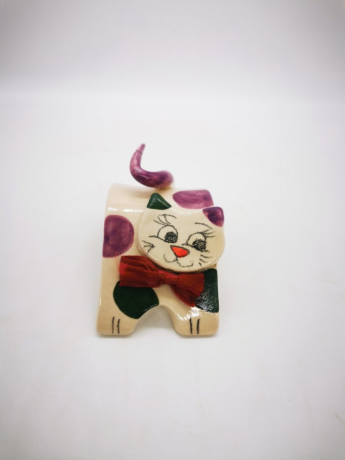 Figura mala Muca - Vijolično-zelena