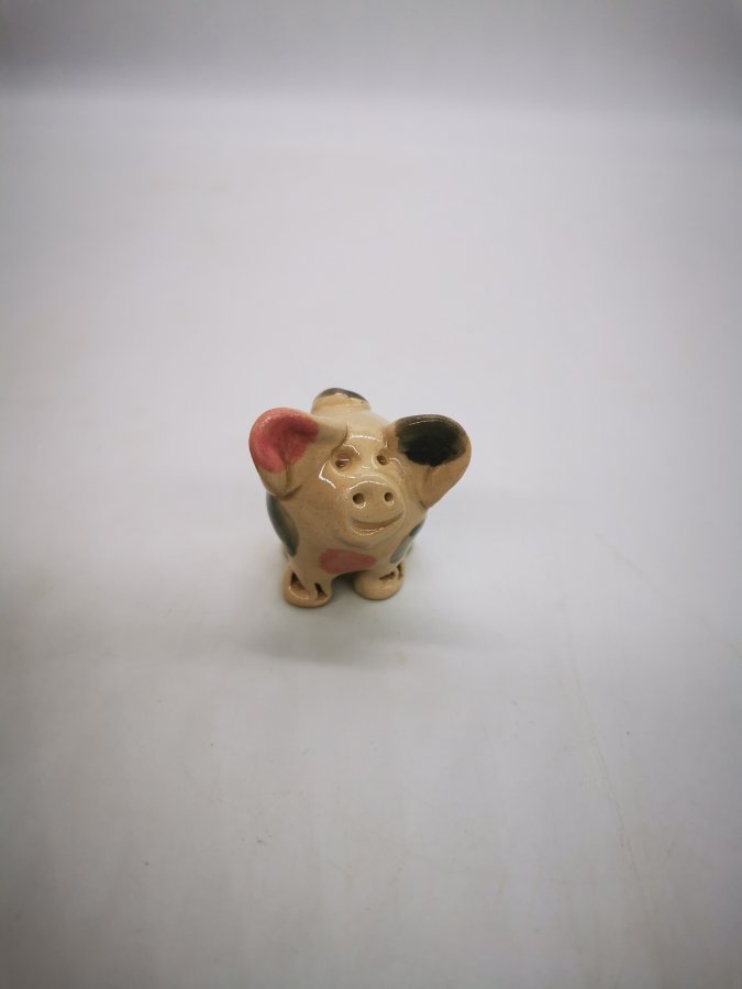 Figura mali Pujsek - Roza-siva