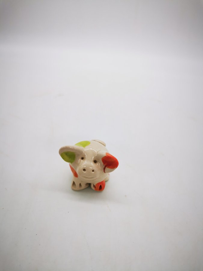 Figura mali Pujsek - Rdeče-zelen