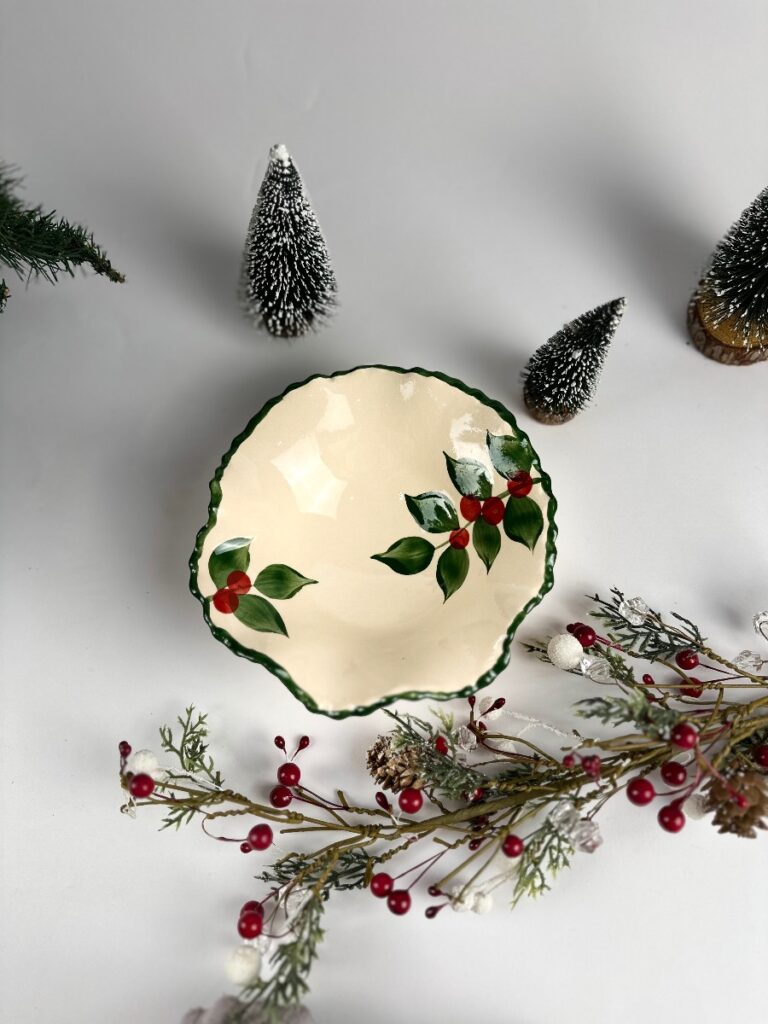 Skledica plesalka - Božična jagoda