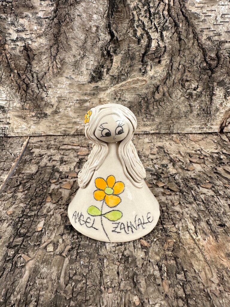 Mali angel vila - Oranžne rožice