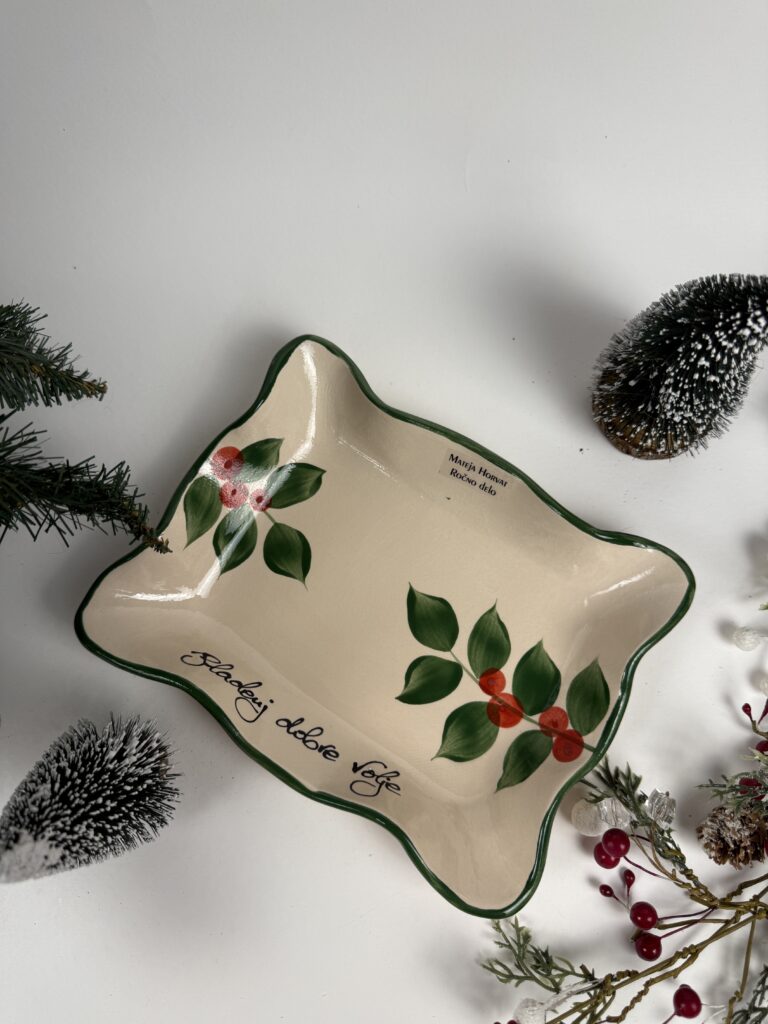 Mali pladenj - Božična jagoda