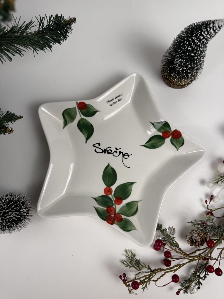 Zvezda (L) - Božična jagoda