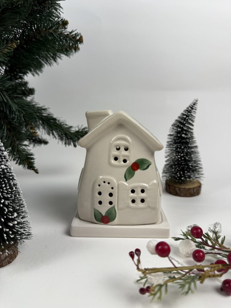 Hiška za čajno svečko - Božična jagoda