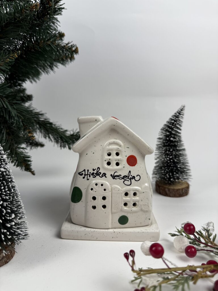 Hiška za čajno svečko - Božične pike